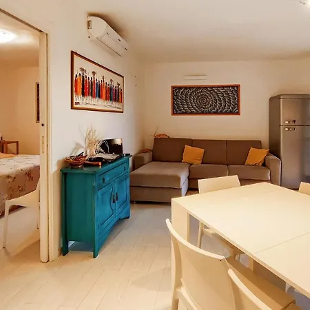 Awesome In With Kitchenette