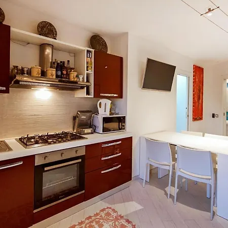 Awesome In With Kitchenette Holiday home *