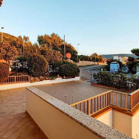 Holiday home Awesome In With Kitchenette *