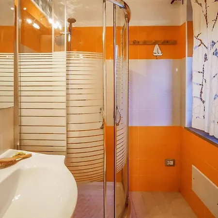 Holiday home Awesome In With Kitchenette