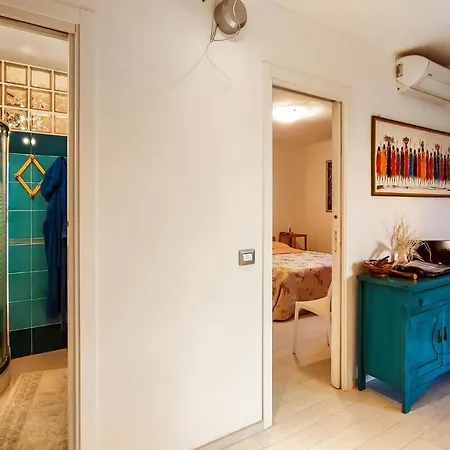 Awesome In With Kitchenette *